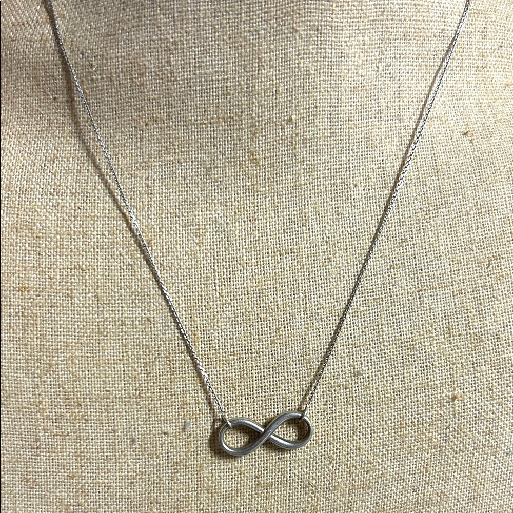 Midas Turkey 925‎ Silver Chain Infinity Necklace